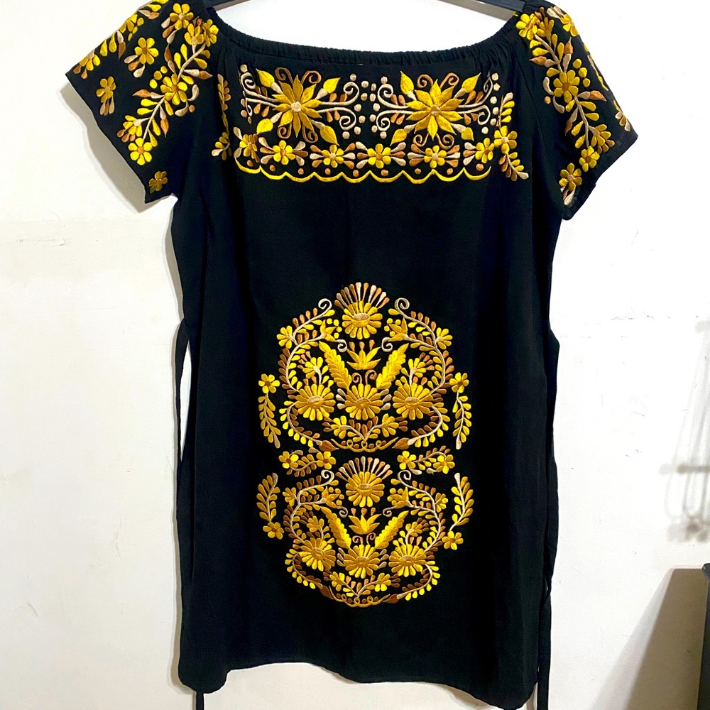 NWOT. Artisanal Dress